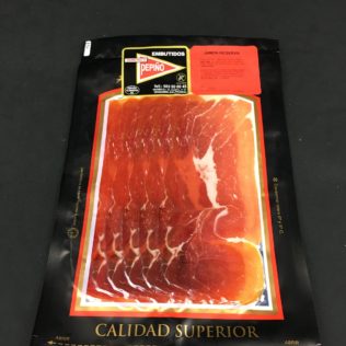 Sobre lonchas de jamón gran reserva
