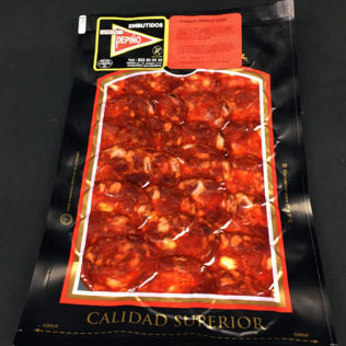 Sobre lonchas de Chorizo ibérico cebo